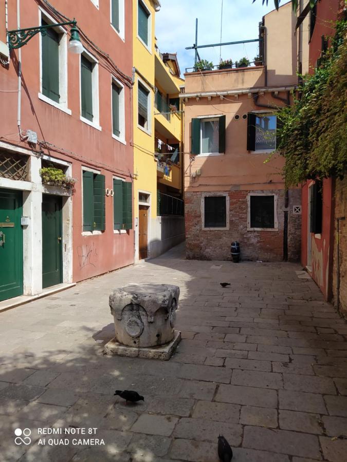 Casa Gialla Venezia Esterno foto