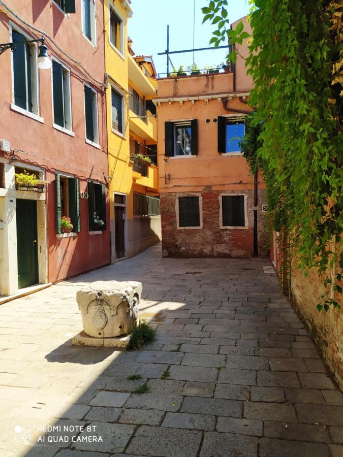 Casa Gialla Venezia Esterno foto