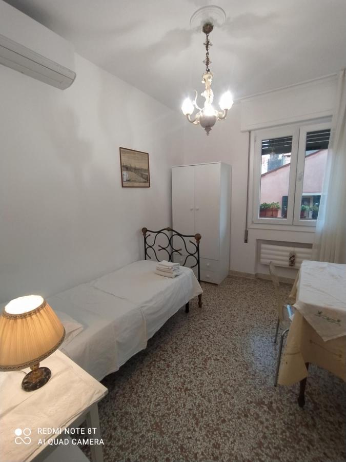 Casa Gialla Venezia Esterno foto