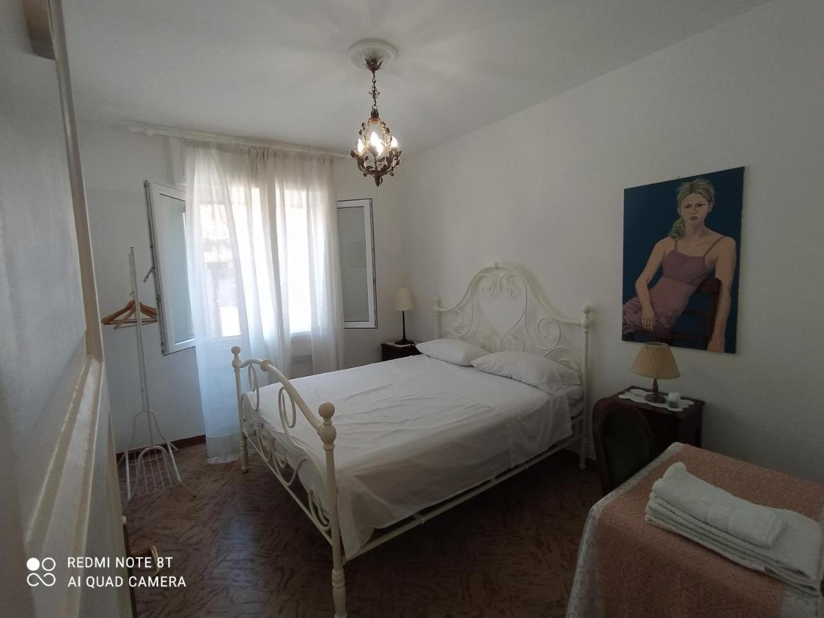 Casa Gialla Venezia Esterno foto