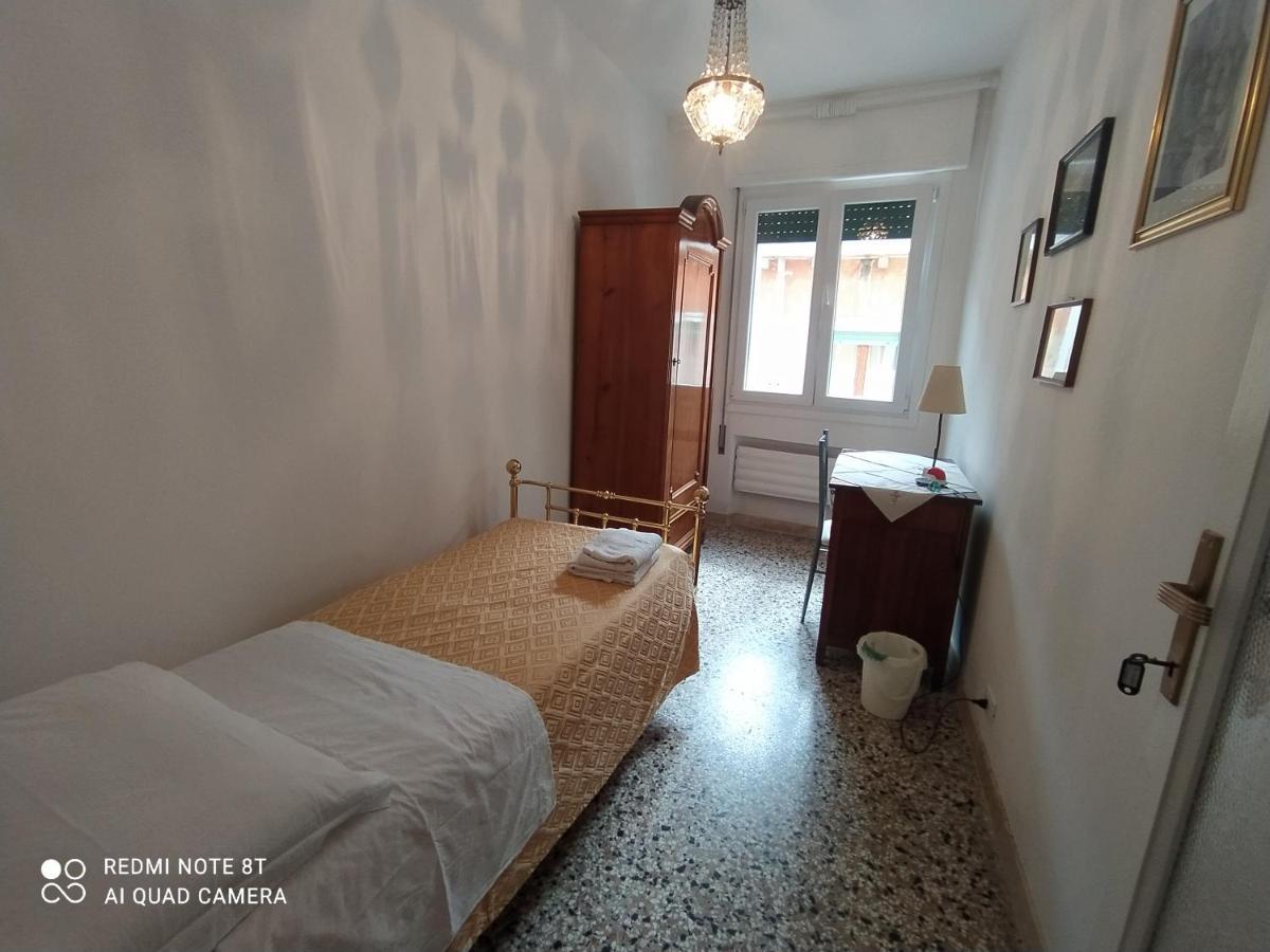 Casa Gialla Venezia Esterno foto